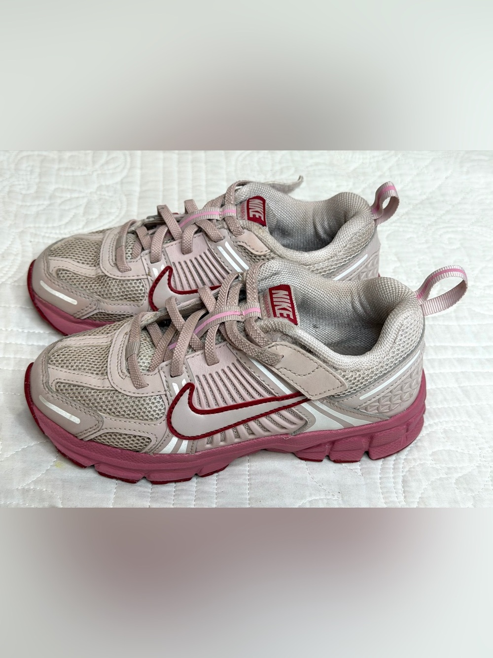 Little Kid's Nike Vomero 5 Silt Red/Silt Red-Peony (HF6999 601) Sz. 1